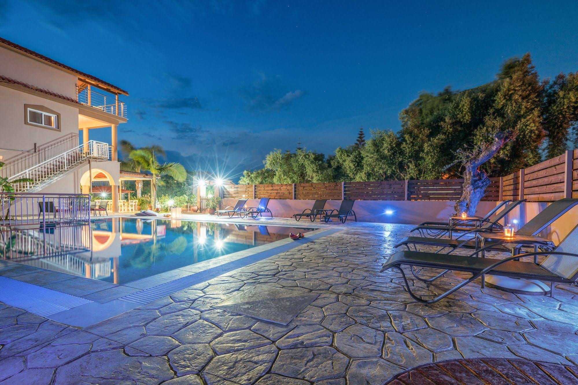Armonia Boutique Hotel Meson Yerakarion Экстерьер фото